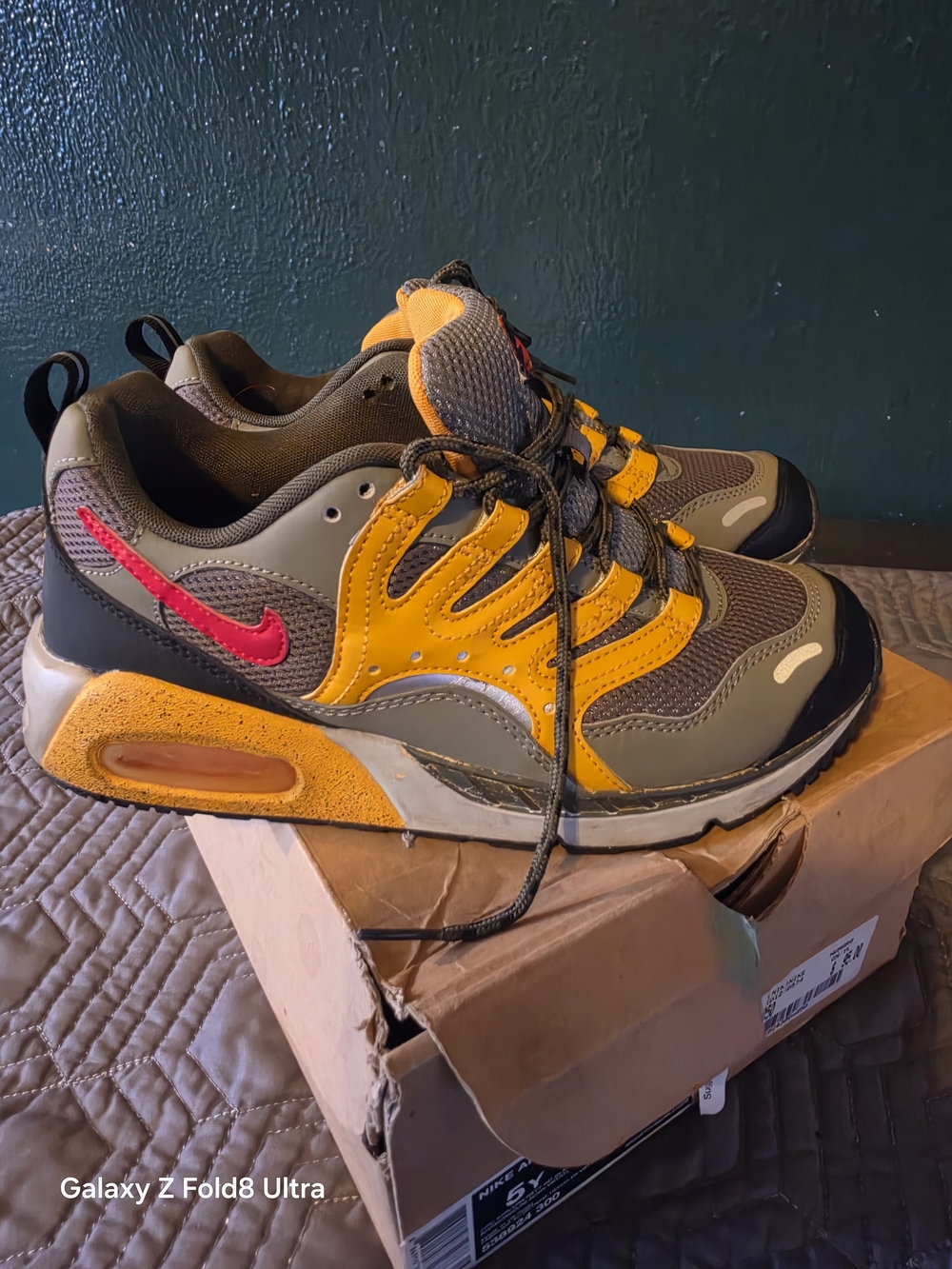Nike Kids' Olive Green and Yellow Athletic Sneakers
